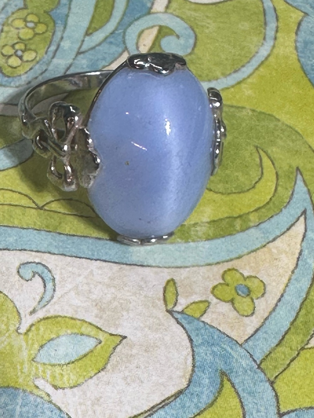Avon "Victorian Splendor" ring size 7